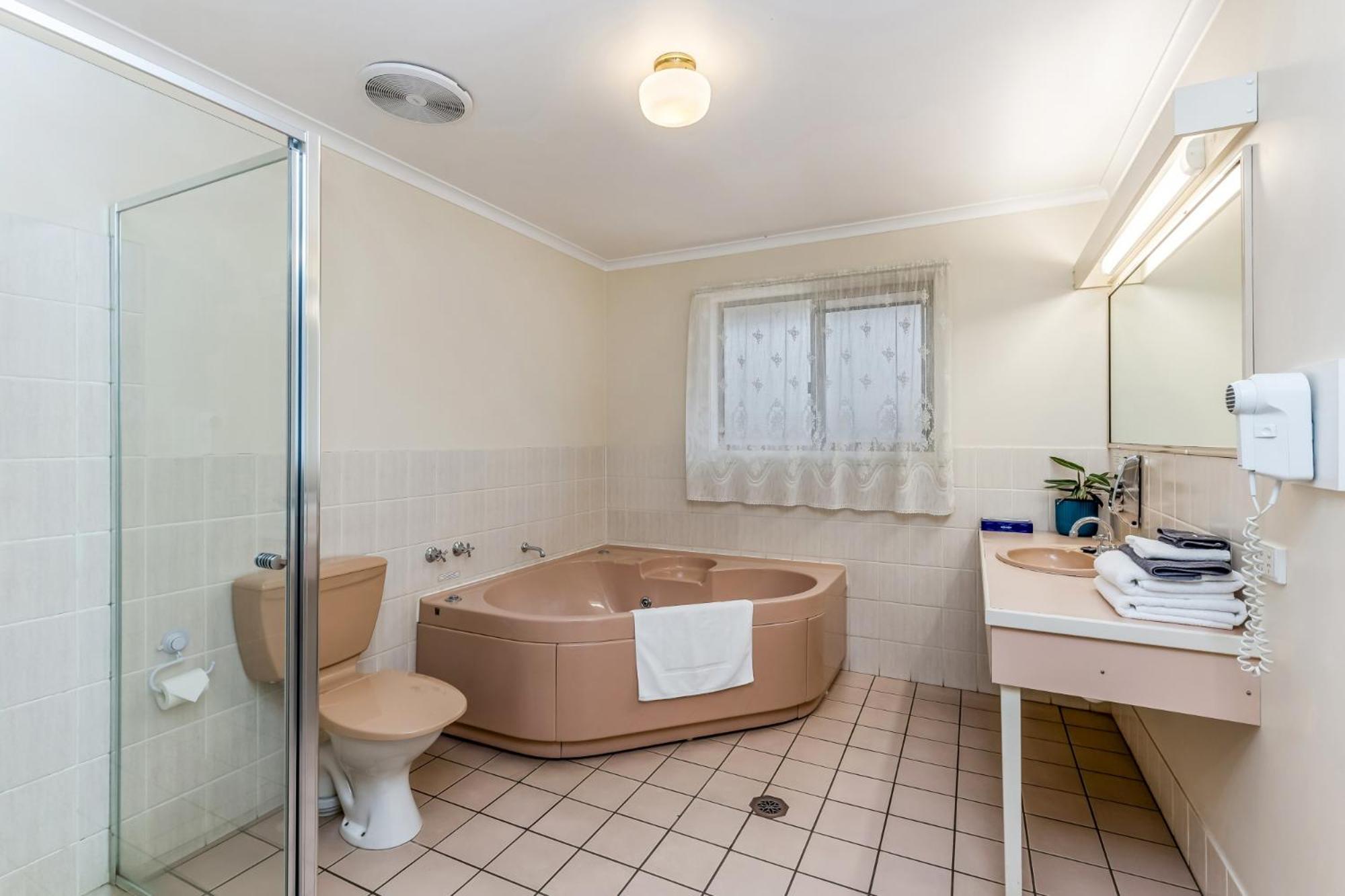 Golden Square Motor Inn Bendigo Exterior photo